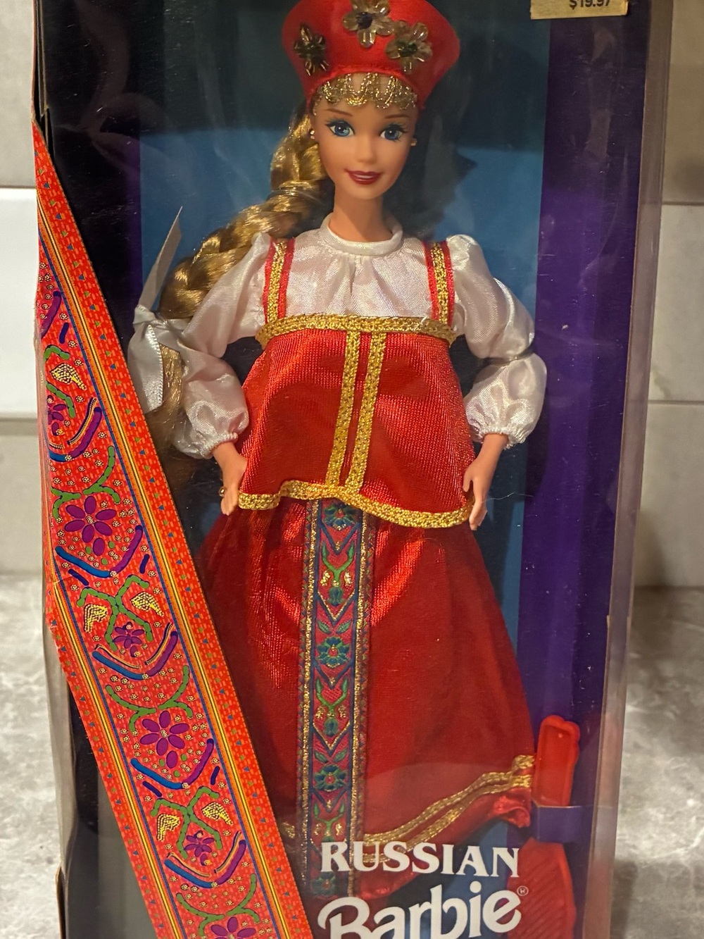 1996 Russian Barbie Dolls of the World #16500 NRFB